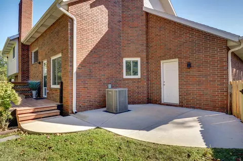 1117 W Woodhaven St, Springfield, MO 65810 photo 45