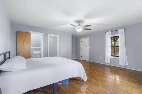 Bedroom - 209 Mcfarland St, Branson, MO 65616 photo 5 of 12