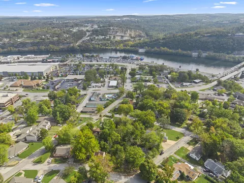 View/Area - 209 Mcfarland St, Branson, MO 65616 photo 4 of 10