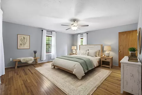 Bedroom - 209 Mcfarland St, Branson, MO 65616 photo 1 of 12