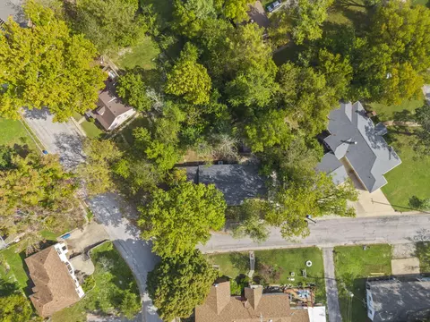 View/Area - 209 Mcfarland St, Branson, MO 65616 photo 2 of 10