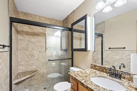 2406 W Heritage Dr, Ozark, MO 65721 photo 15