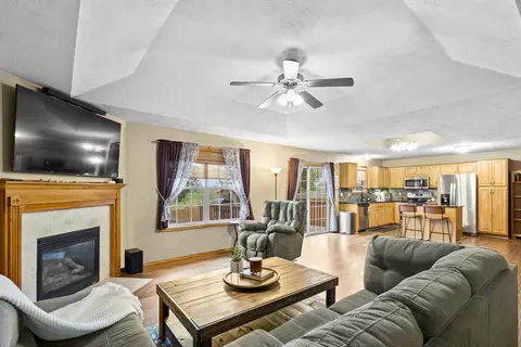 2406 W Heritage Dr, Ozark, MO 65721 photo 5