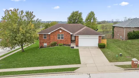 2406 W Heritage Dr, Ozark, MO 65721 photo 4