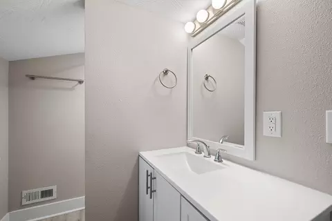 347 W Elm St, Republic, MO 65738 photo 22