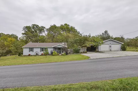 2182 N Haseltine Rd, Brookline, MO 65619 photo 1