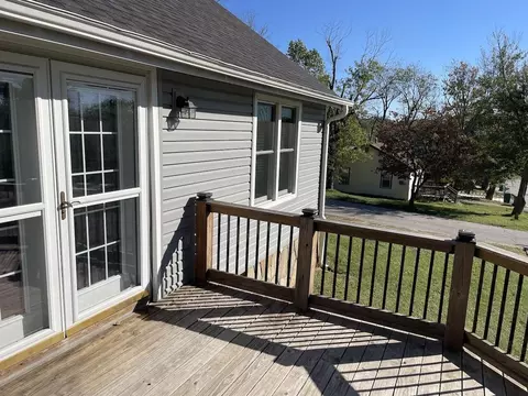 Exterior - 801 Patton Ave, Cabool, MO 65689 photo 15 of 15