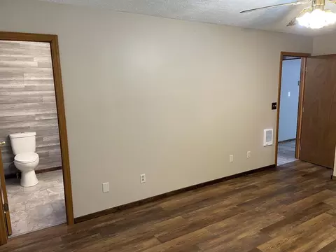 Bedroom - 801 Patton Ave, Cabool, MO 65689 photo 6 of 6