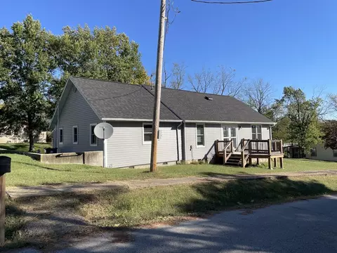 Exterior - 801 Patton Ave, Cabool, MO 65689 photo 6 of 15