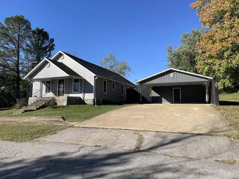 801 Patton Ave, Cabool, MO 65689