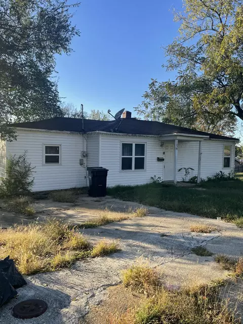 1039 Lincoln Ave, West Plains, MO 65775