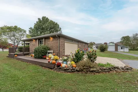 1125 E Stonebrook Rd, Ozark, MO 65721 photo 2