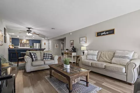 Living - 112 Overlook Dr #3, Branson, MO 65616 photo 9 of 10