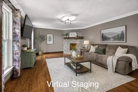 Living - 214 Forgey Rd, Billings, MO 65610 photo 1 of 4