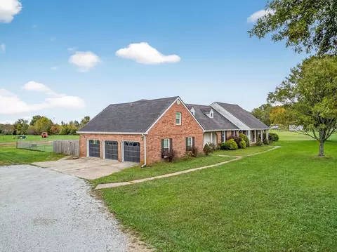 Exterior - 214 Forgey Rd, Billings, MO 65610 photo 2 of 8