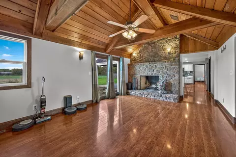 Living - 214 Forgey Rd, Billings, MO 65610 photo 4 of 4