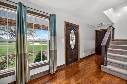 Entry Way - 214 Forgey Rd, Billings, MO 65610 photo 4 of 8