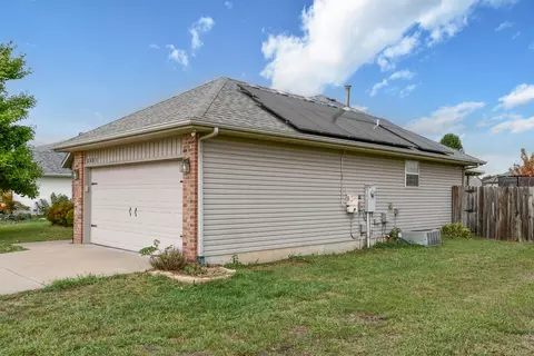 2601 W Garton Rd, Ozark, MO 65721 photo 2