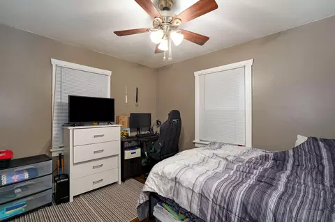 Bedroom - 423 E Center St, Mount Vernon, MO 65712 photo 1 of 3