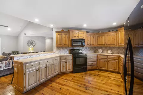 608 S Yellowwood Dr, Springfield, MO 65809 photo 12