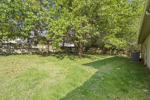 608 S Yellowwood Dr, Springfield, MO 65809 photo 34