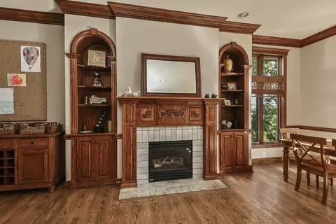 Living - 3464 E Bluff Point Dr, Ozark, MO 65721 photo 6 of 10