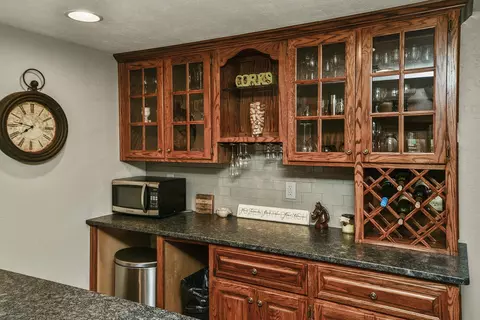 Kitchen - 3464 E Bluff Point Dr, Ozark, MO 65721 photo 17 of 17