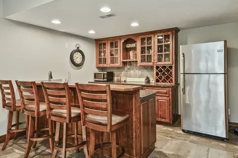 Kitchen - 3464 E Bluff Point Dr, Ozark, MO 65721 photo 15 of 17