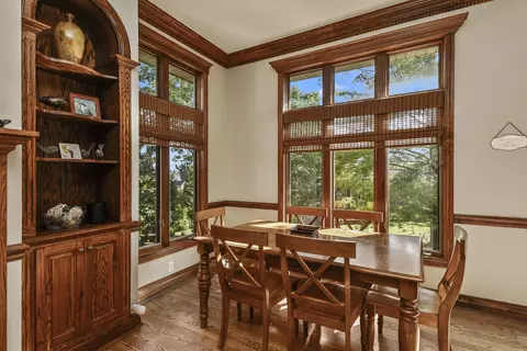 Dining - 3464 E Bluff Point Dr, Ozark, MO 65721 photo 4 of 5