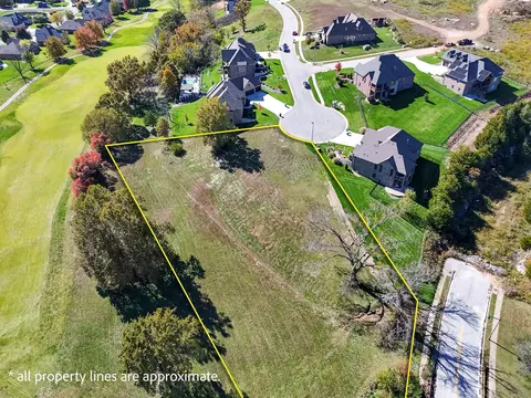 3182 W Bluffview St, Springfield, MO 65810 photo 4