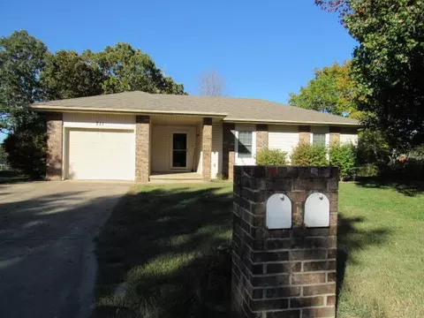 711 E Striper Dr, Nixa, MO 65714 photo 2