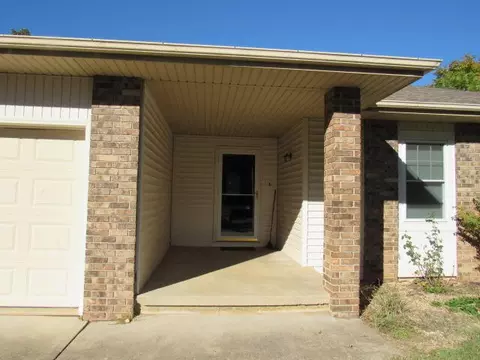 711 E Striper Dr, Nixa, MO 65714 photo 4