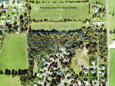000 Woodland Hls, Monett, MO 65708