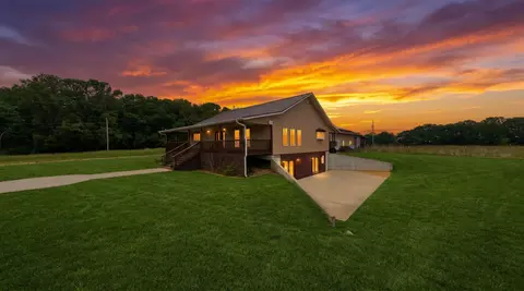 5564 State Highway K, Summersville, MO 65571