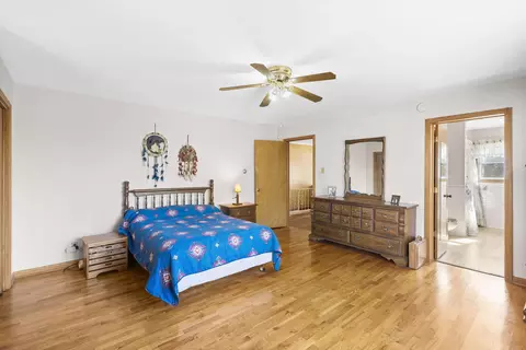 Bedroom - 25275 Riverside Ln, Shell Knob, MO 65747 photo 2 of 3