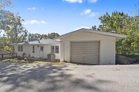 25275 Riverside Ln, Shell Knob, MO 65747