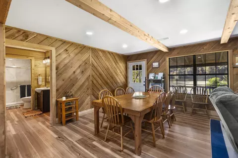 Dining - 425 Edgewater Beach Cir, Forsyth, MO 65653 photo 1 of 2