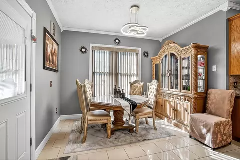 Dining - 1100 Chicory Ln, Aurora, MO 65605 photo 1 of 1