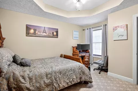Bedroom - 1100 Chicory Ln, Aurora, MO 65605 photo 3 of 6