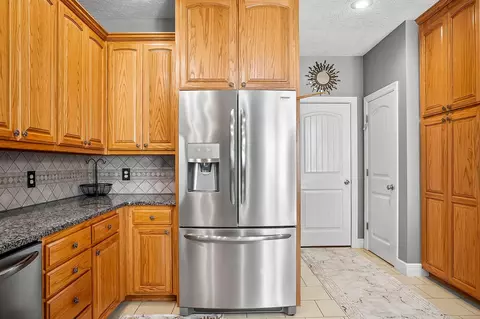 Other - 1100 Chicory Ln, Aurora, MO 65605 photo 2 of 9