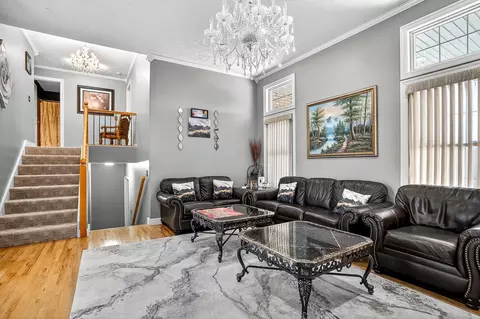 Living - 1100 Chicory Ln, Aurora, MO 65605 photo 3 of 3