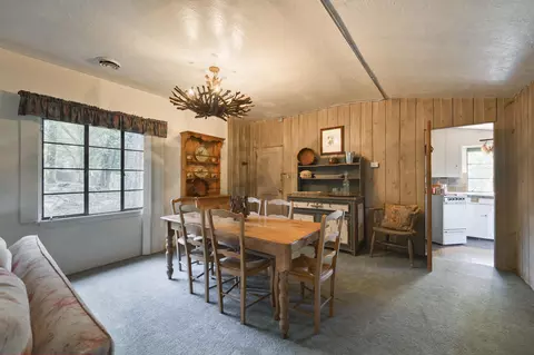 Dining - 2801 S Lone Pine Ave, Springfield, MO 65804 photo 4 of 4