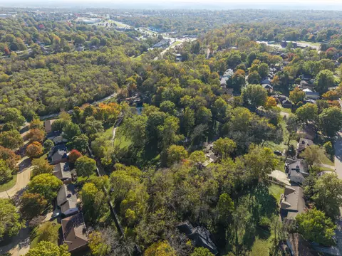 View/Area - 2801 S Lone Pine Ave, Springfield, MO 65804 photo 8 of 13
