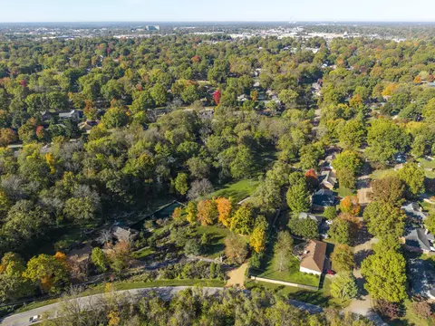View/Area - 2801 S Lone Pine Ave, Springfield, MO 65804 photo 11 of 13