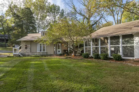Exterior - 2801 S Lone Pine Ave, Springfield, MO 65804 photo 36 of 40