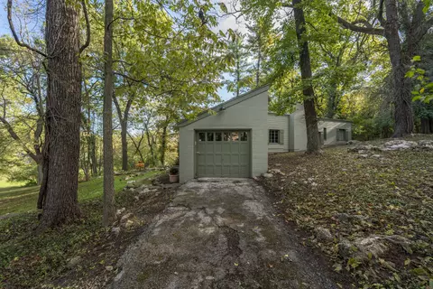 Exterior - 2801 S Lone Pine Ave, Springfield, MO 65804 photo 22 of 40