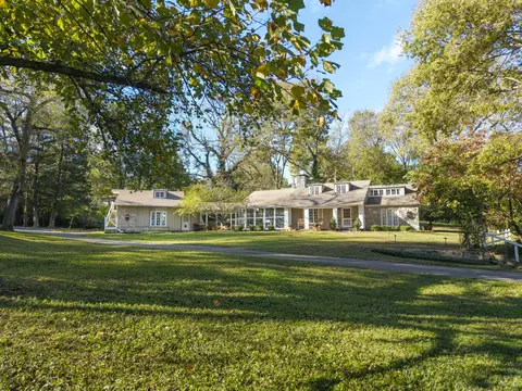 Exterior - 2801 S Lone Pine Ave, Springfield, MO 65804 photo 37 of 40