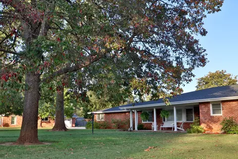 1964 S Luster Ave, Springfield, MO 65804 photo 2