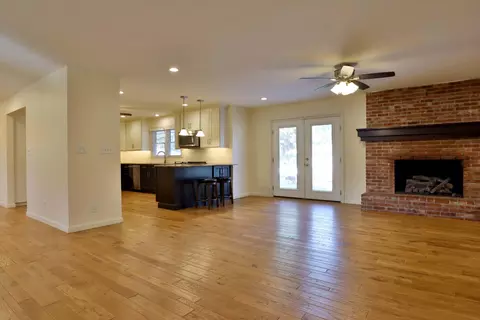 1964 S Luster Ave, Springfield, MO 65804 photo 8