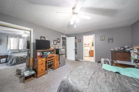Bedroom - 6601 County Line Rd, Graff, MO 65660 photo 4 of 5